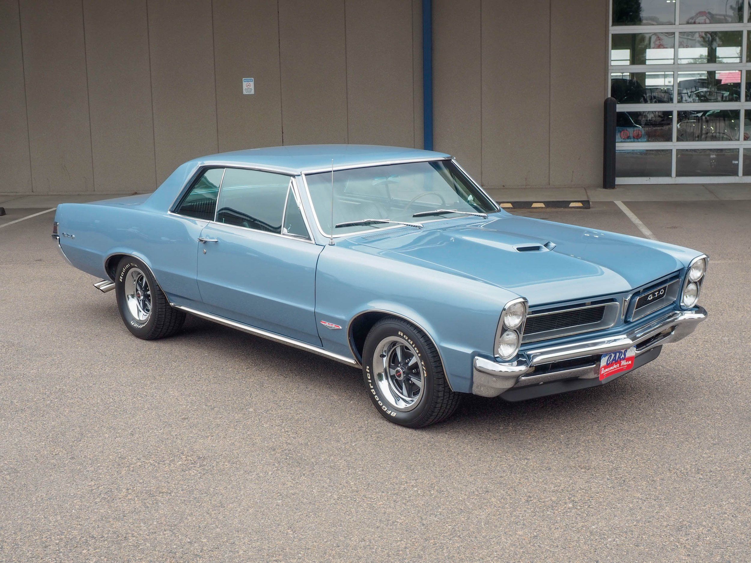 1965 Pontiac GTO Blue 