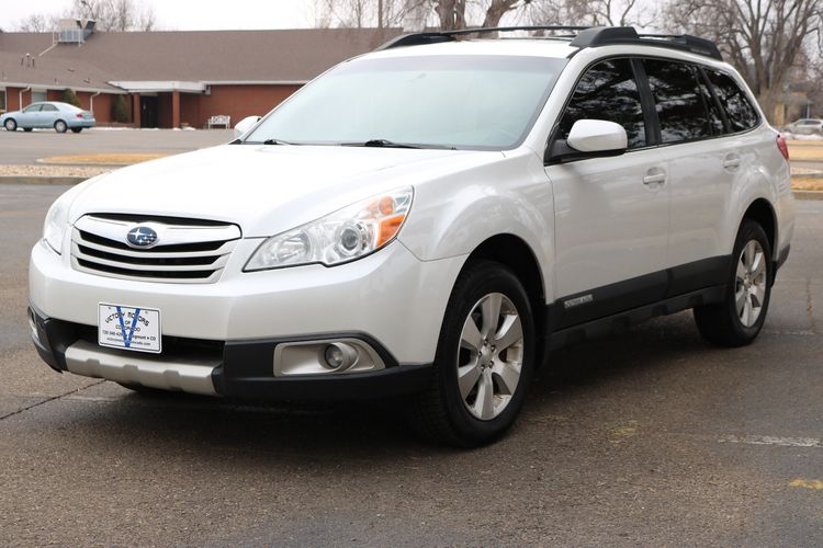 2010 Subaru Outback 3.6R Limited | Victory Motors of Colorado