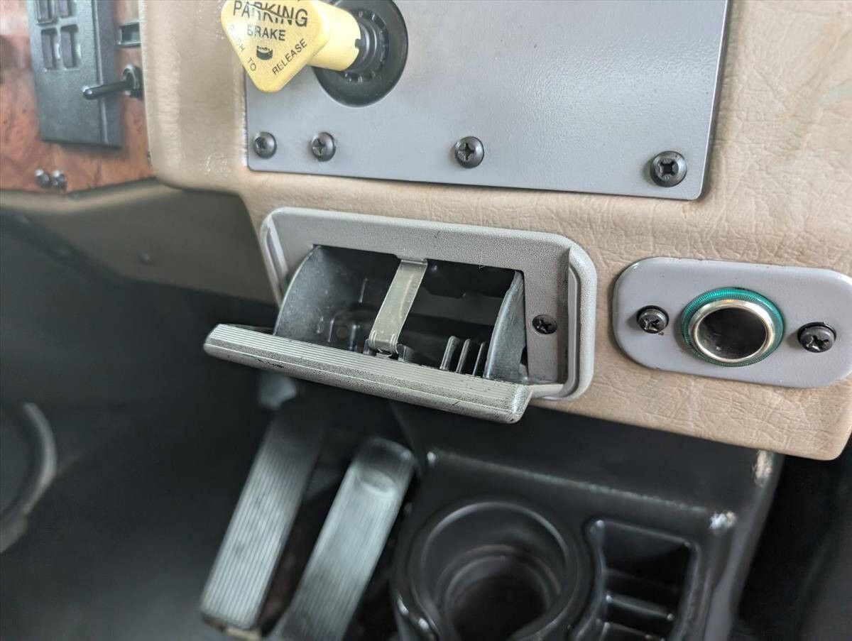 2007 Peterbilt 335 57