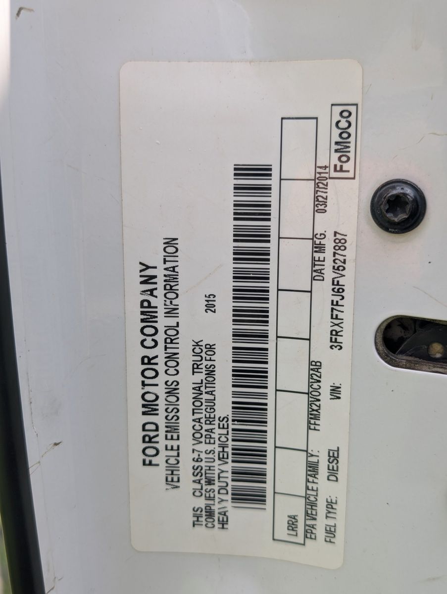 2015 Ford F-750 119