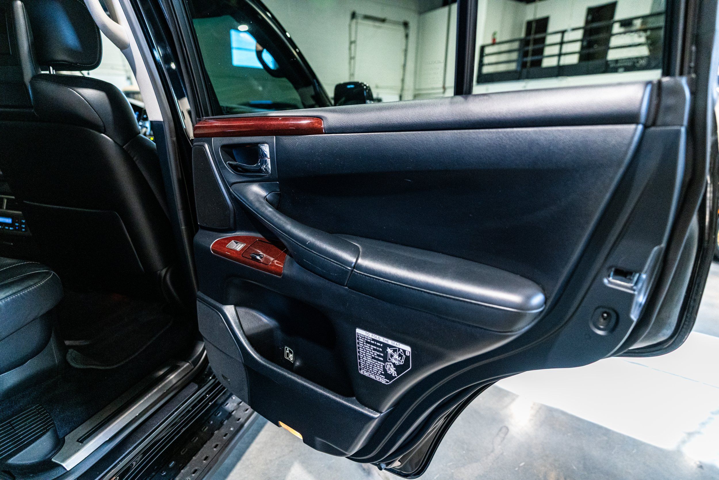 2013 Lexus LX 570, photo 42