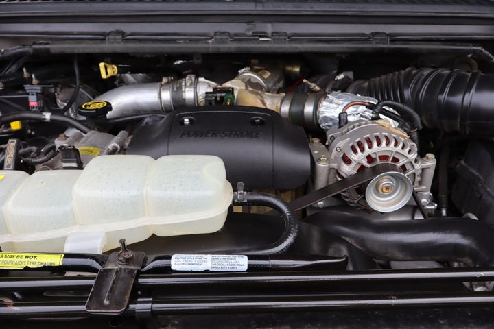 2002 Ford Excursion XLT | Victory Motors of Colorado