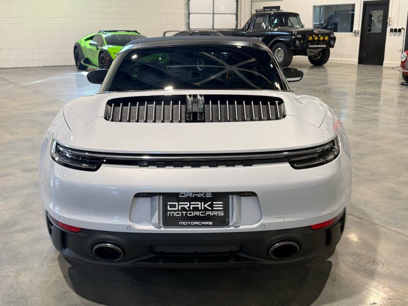 2024 Porsche 911 Targa 4 GTS, photo 4