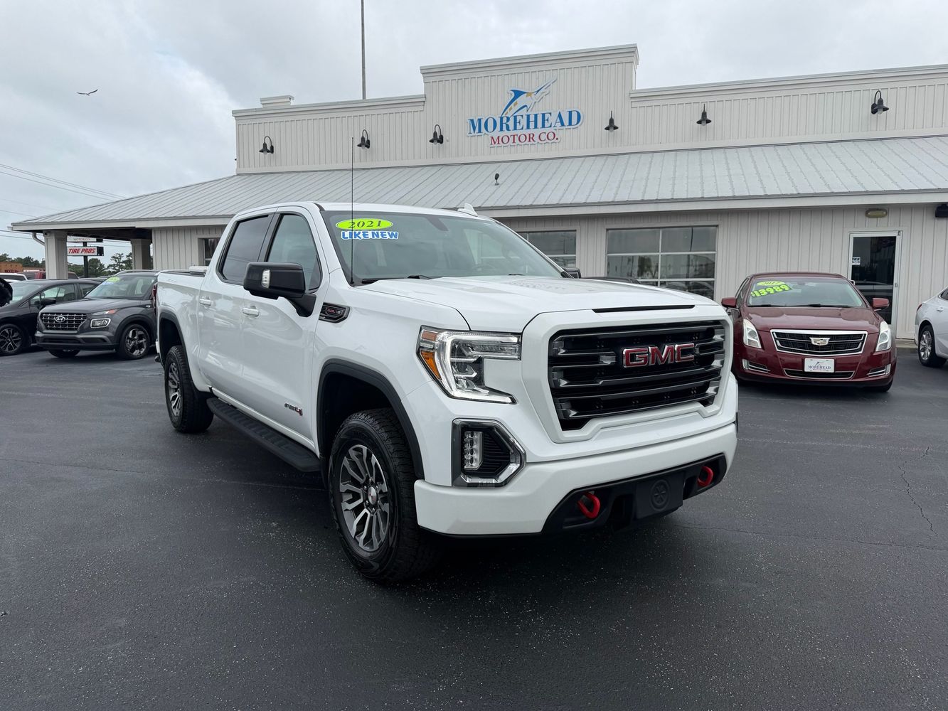 2021 GMC Sierra 4WD Crew Cab Short Box AT4's photo