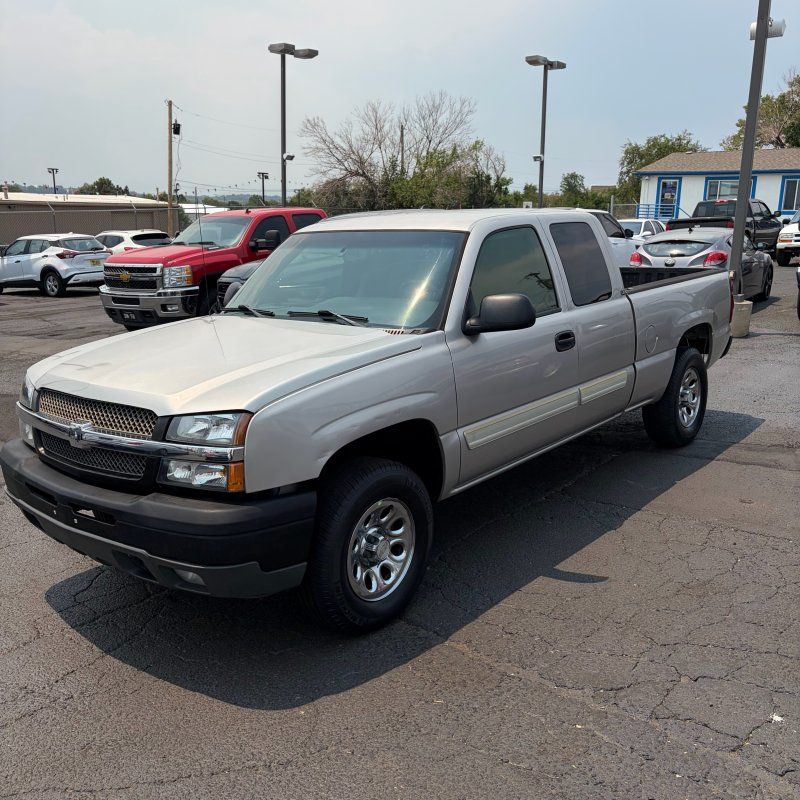2005 Chevrolet Silverado 1500 LS