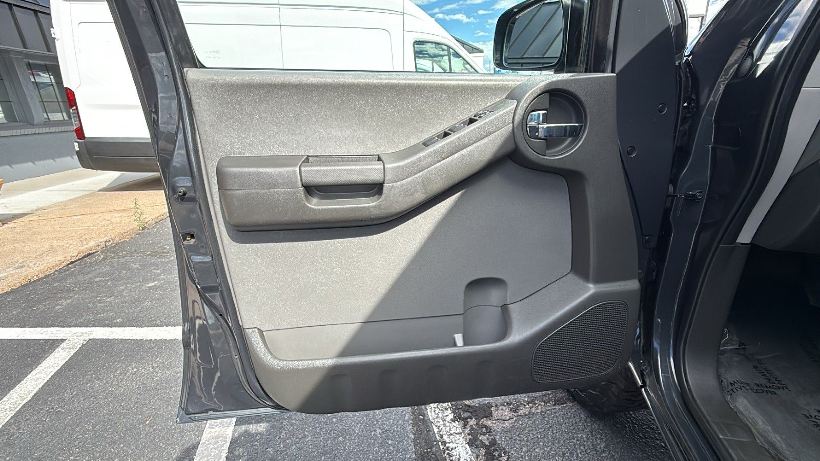 2012 Nissan Xterra S - Photo 9