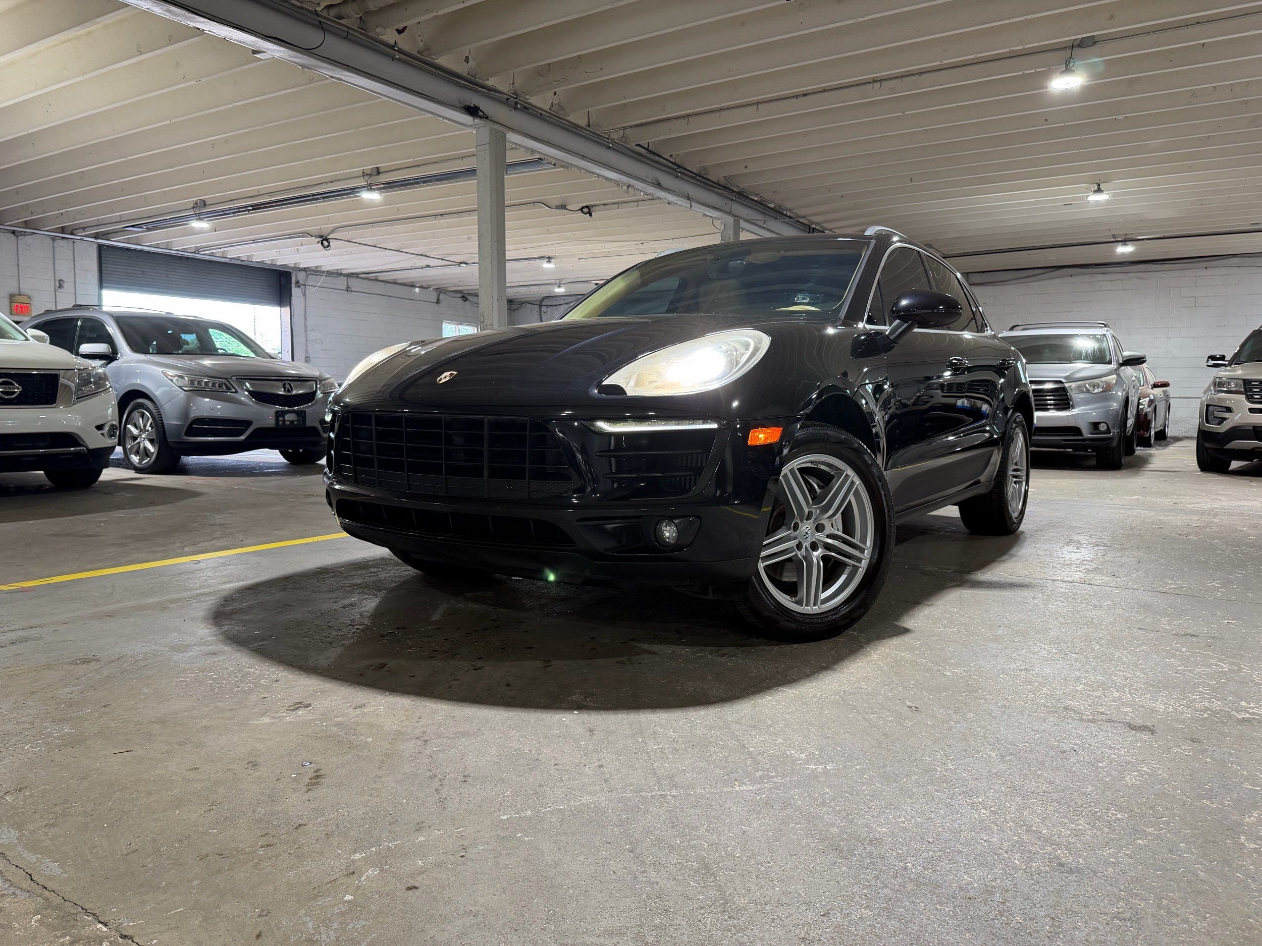 2015 Porsche Macan S's photo