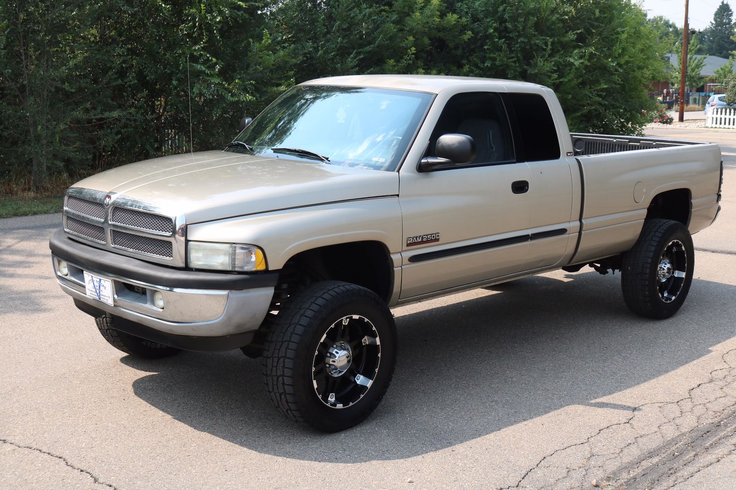 2002 Dodge Ram 2500 Laramie SLT | Victory Motors of Colorado
