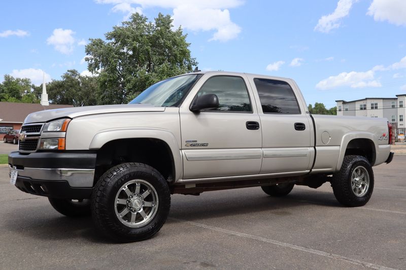 2006 Chevrolet Silverado 2500HD Photos