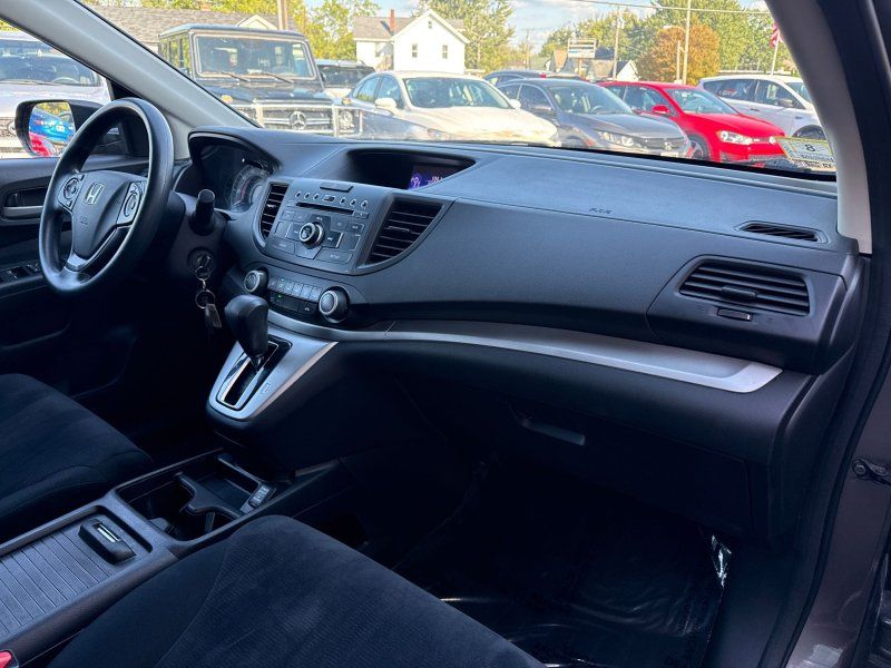 2012 Honda CR-V LX photo 16