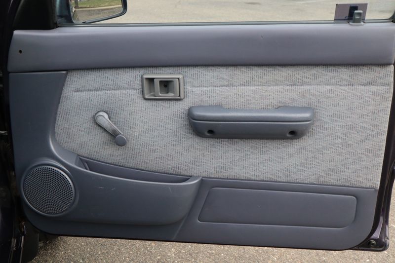 1998 Toyota Tacoma Base | Victory Motors of Colorado