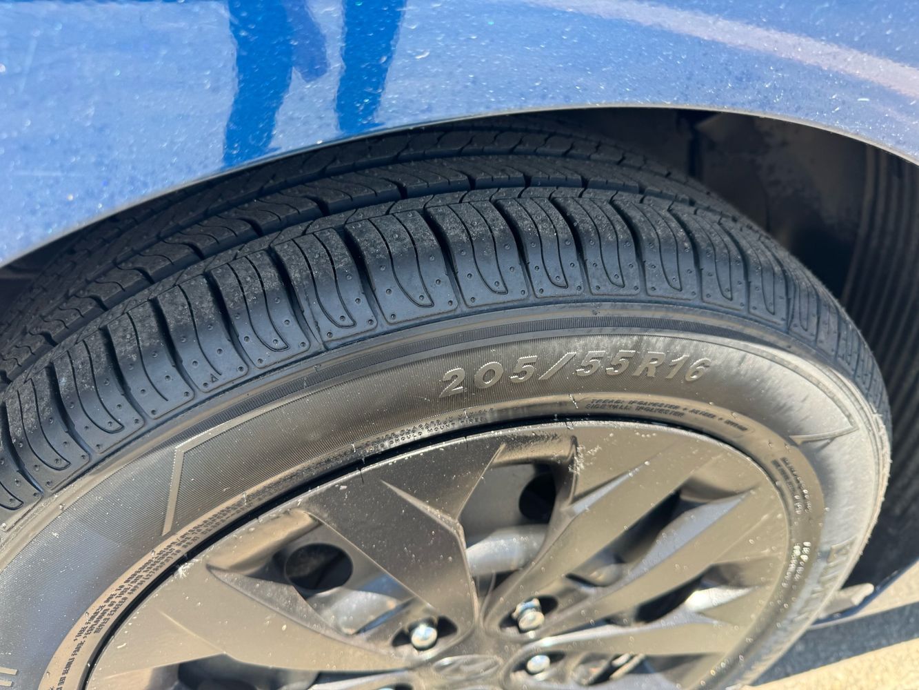 2016 Hyundai Elantra GT Base photo 14