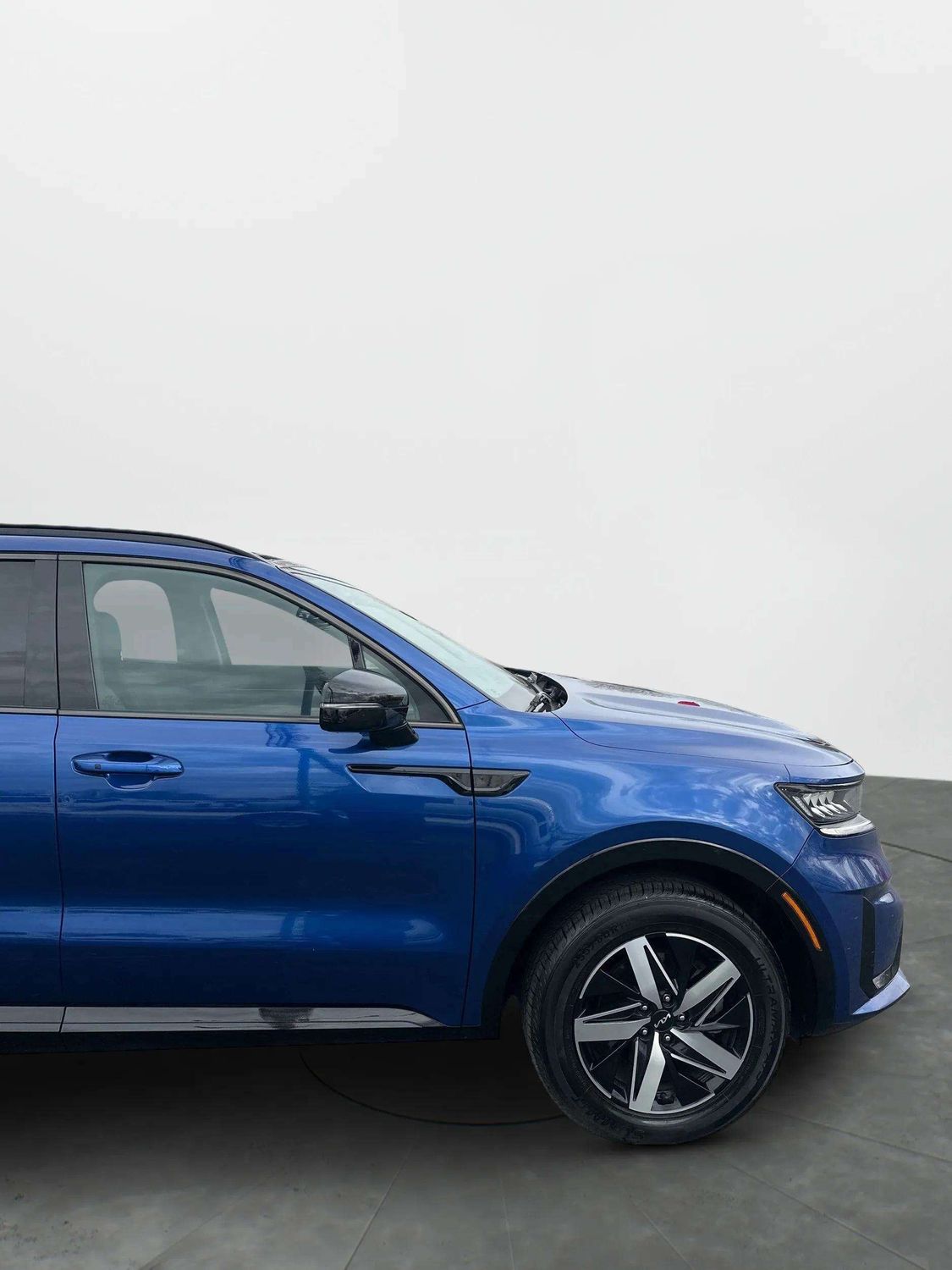 2022 Kia Sorento EX photo 2