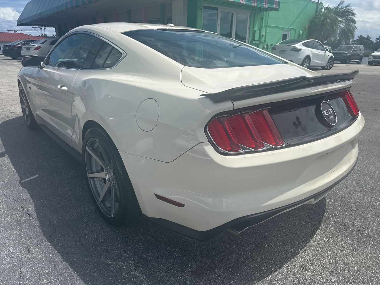 2015 Ford Mustang GT 50th Anniversary Edition photo 6