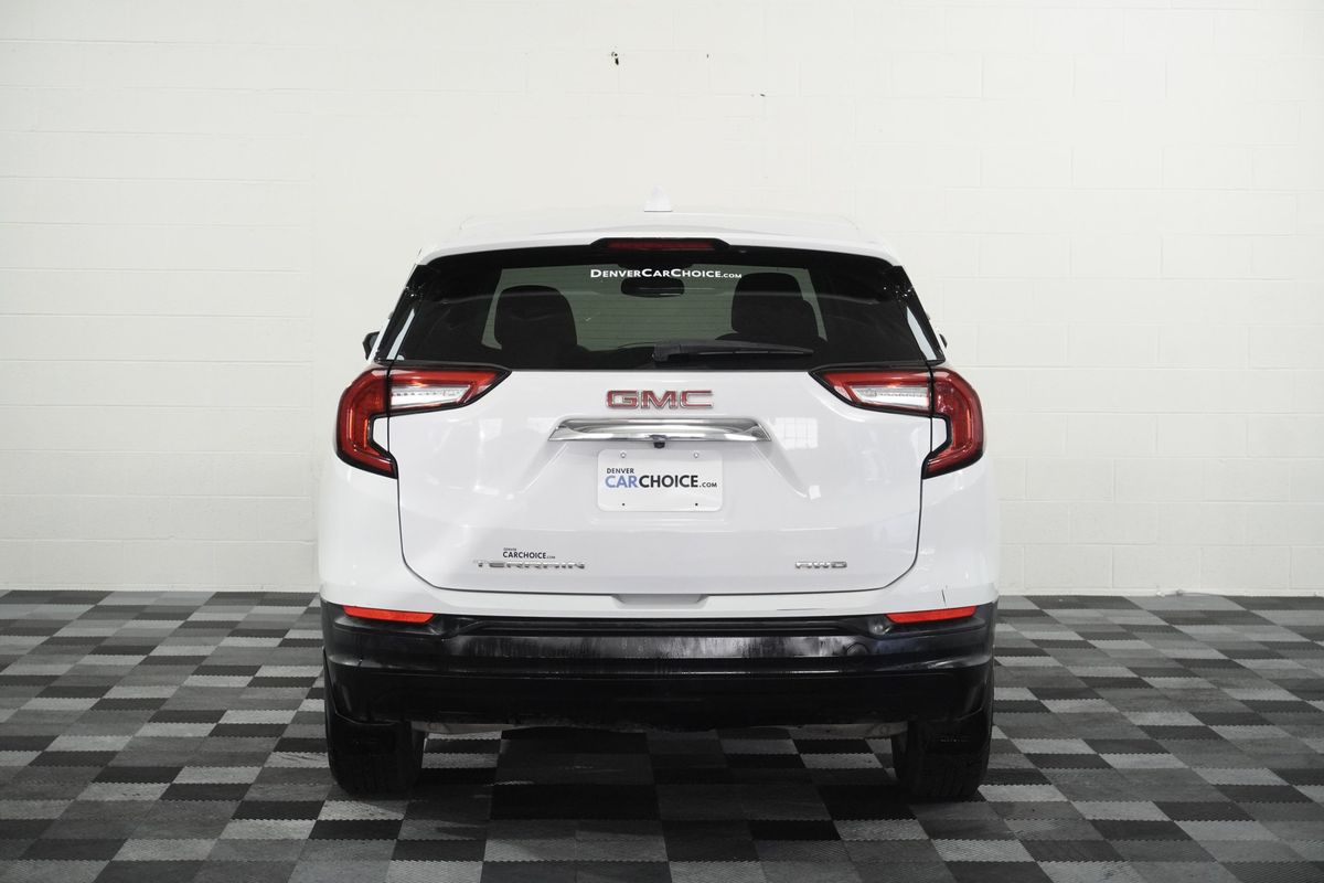 2022 GMC Terrain AWD SLE