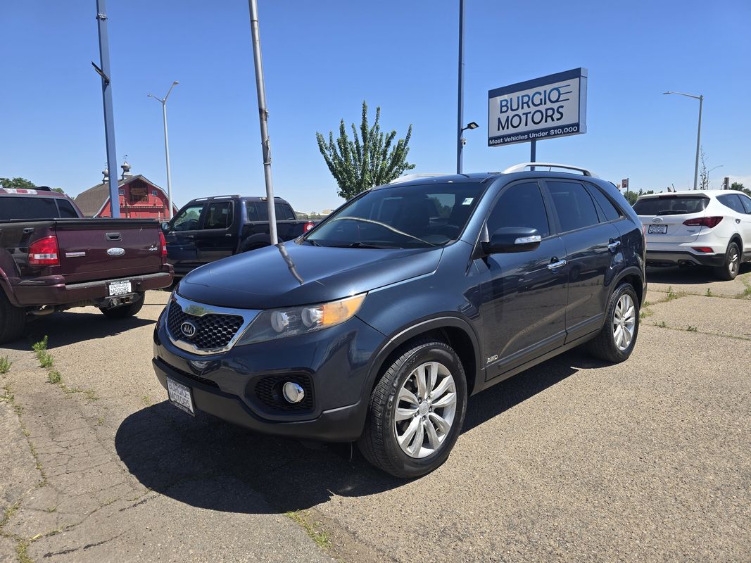 Gray 2011 Kia Sorento EX V6 4WD SUV / Crossover All-Wheel Drive 6-Speed Automatic