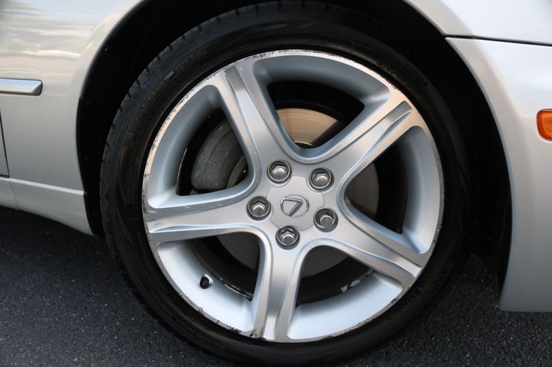 2003 Lexus IS 300 E-Shift | Victory Motors of Colorado
