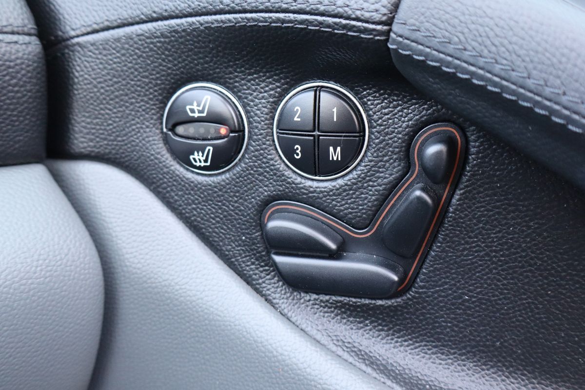 2005 Mercedes-Benz SL-Class SL 500