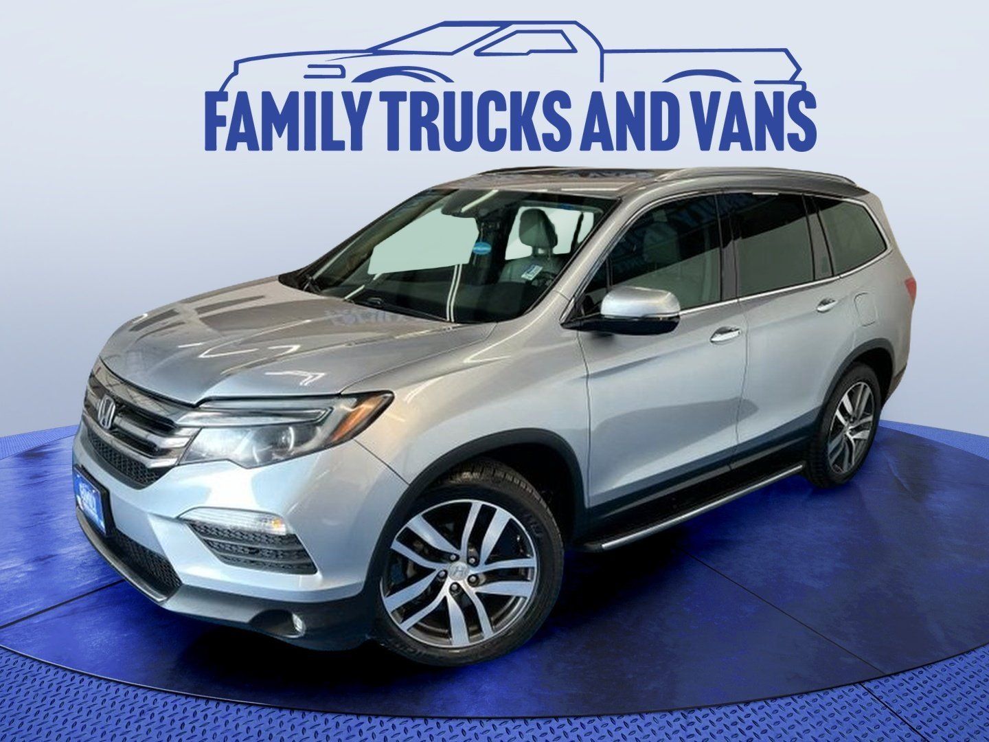 2017 Honda Pilot 4WD Touring's photo
