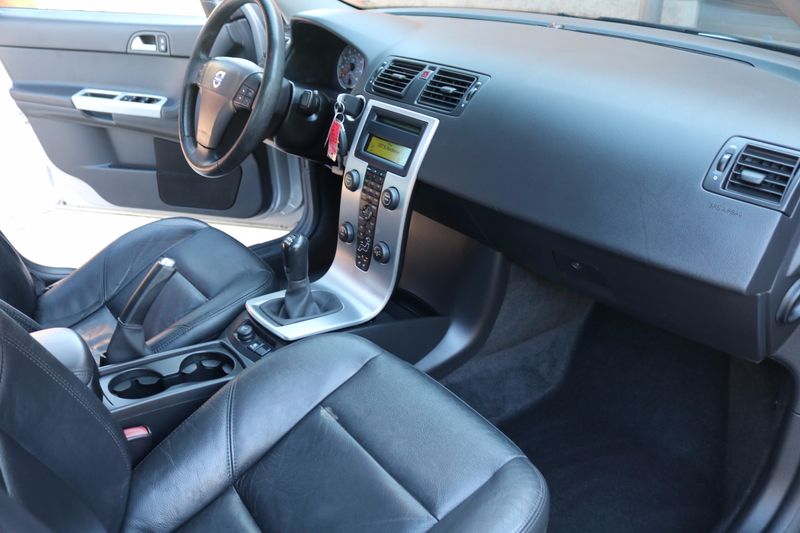 2006 Volvo S40 T5 | Victory Motors of Colorado