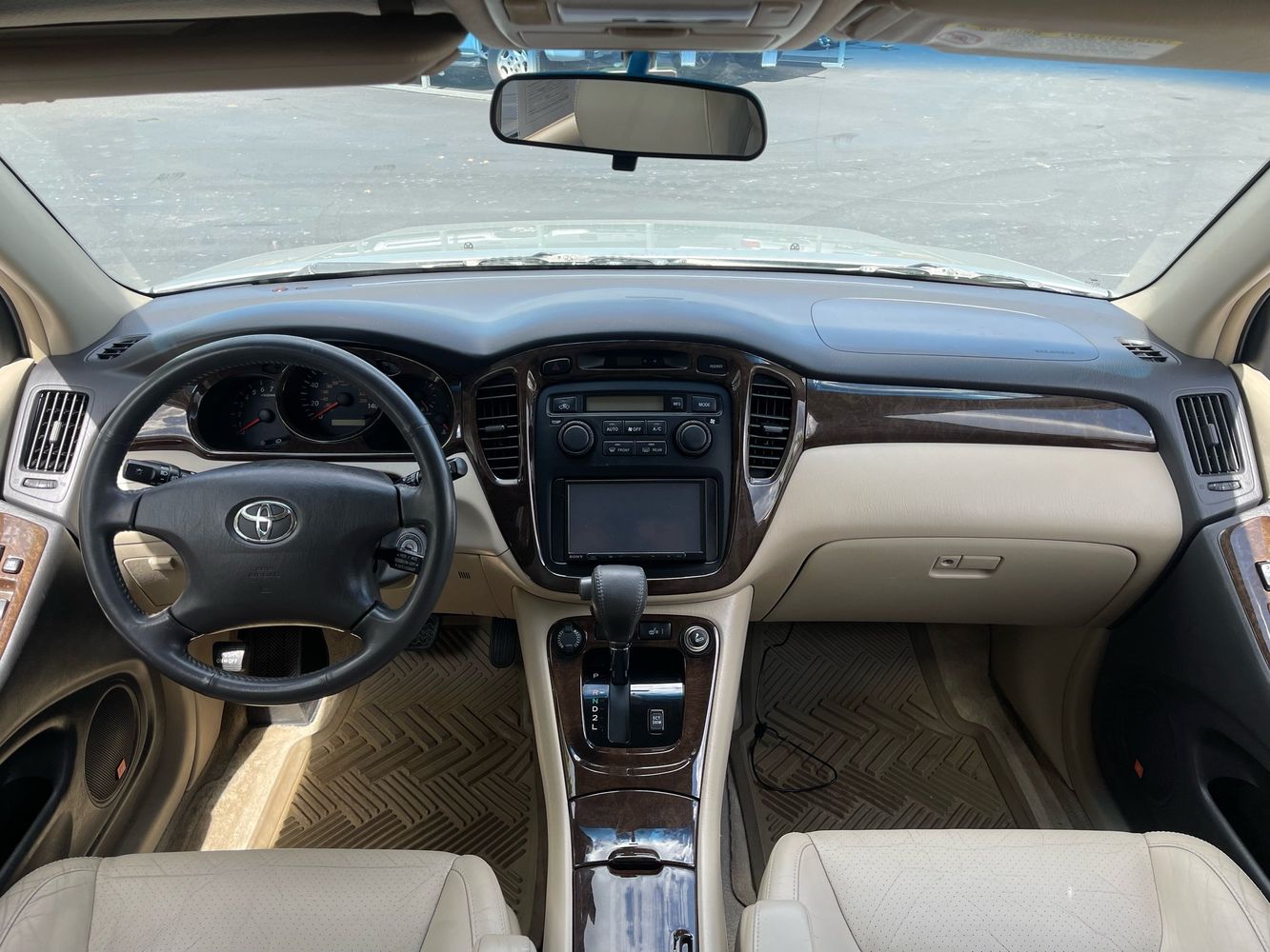 Image 10 of 2003 Toyota Highlander Limited