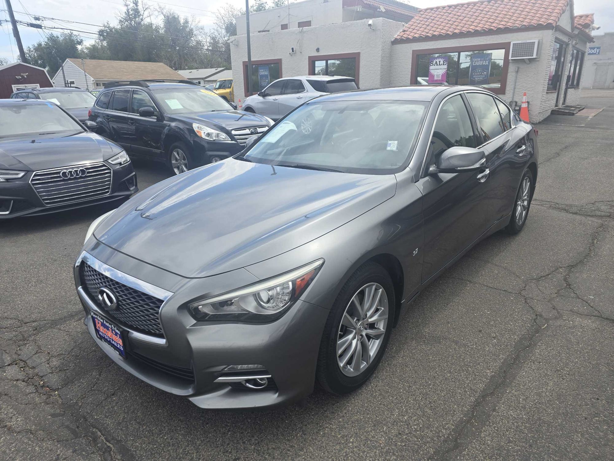 2014 INFINITI Q50 Premium AWD's photo