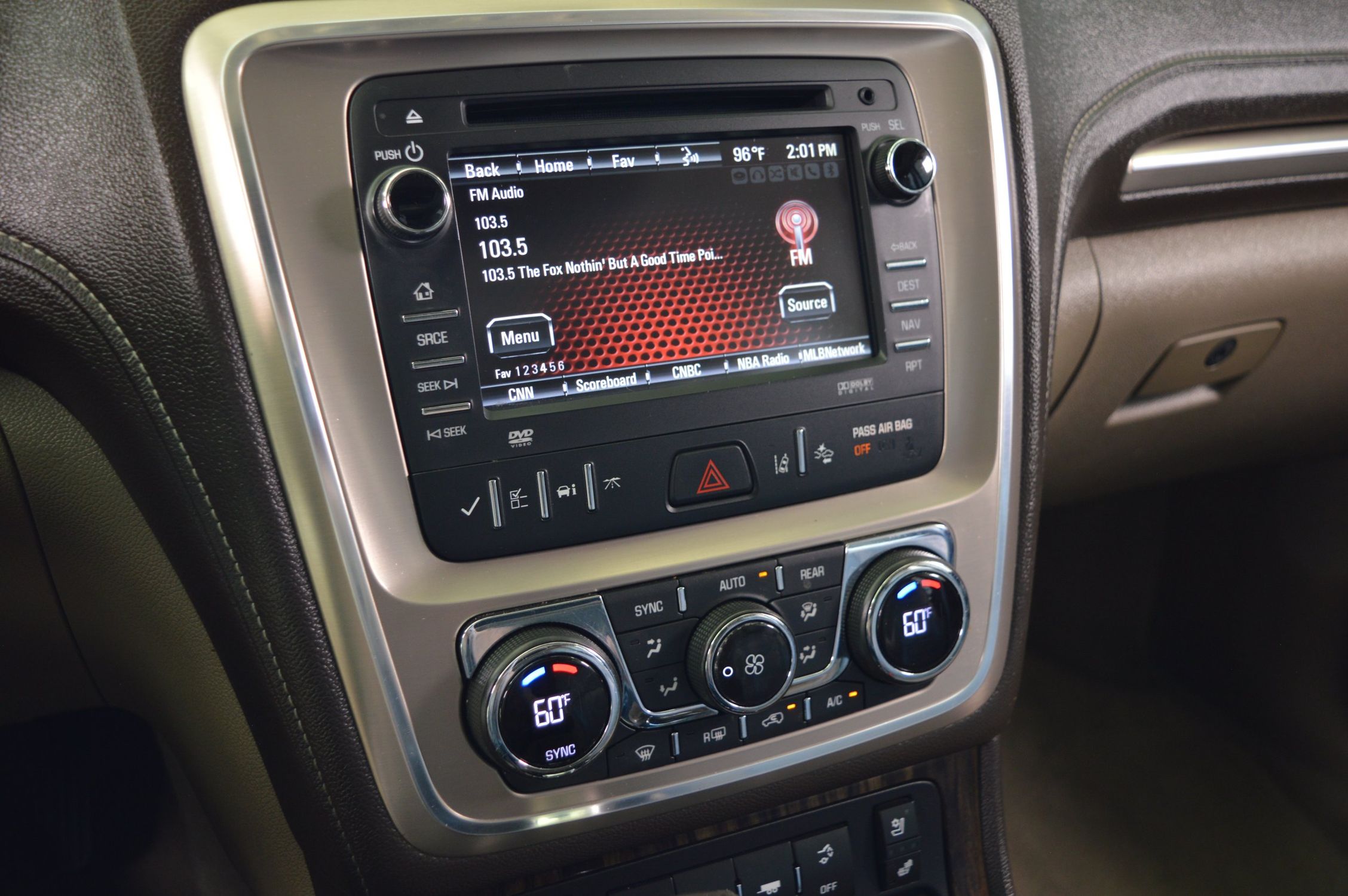 2015 Gmc Acadia Denali photo 23