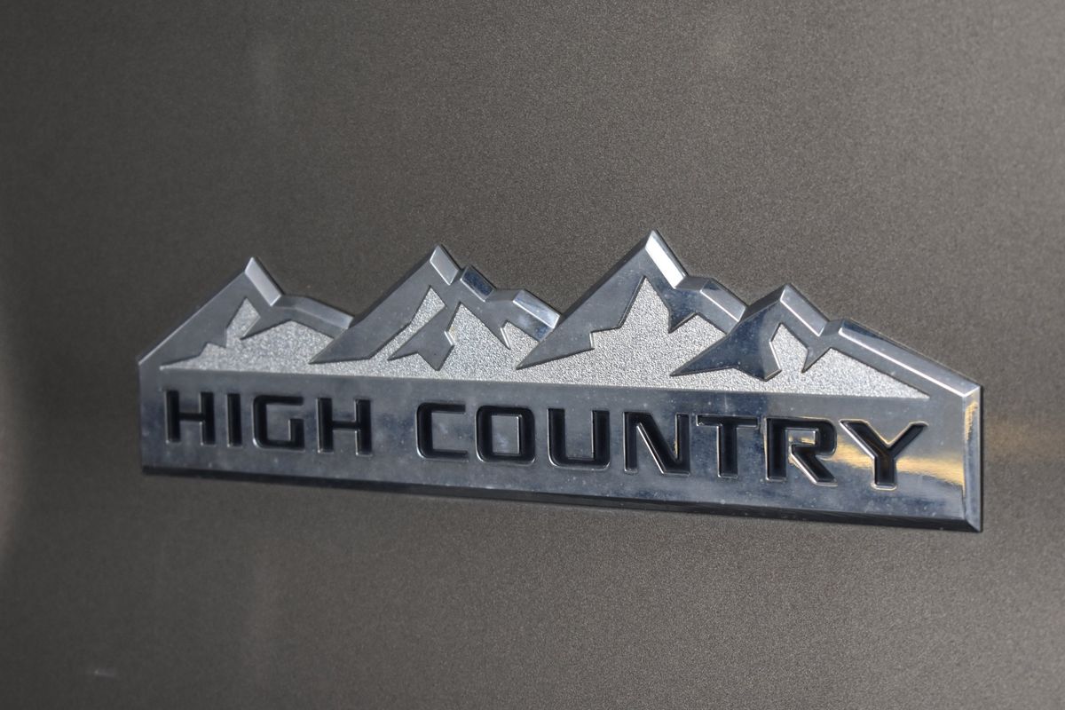2014 Chevrolet Silverado 1500 High Country