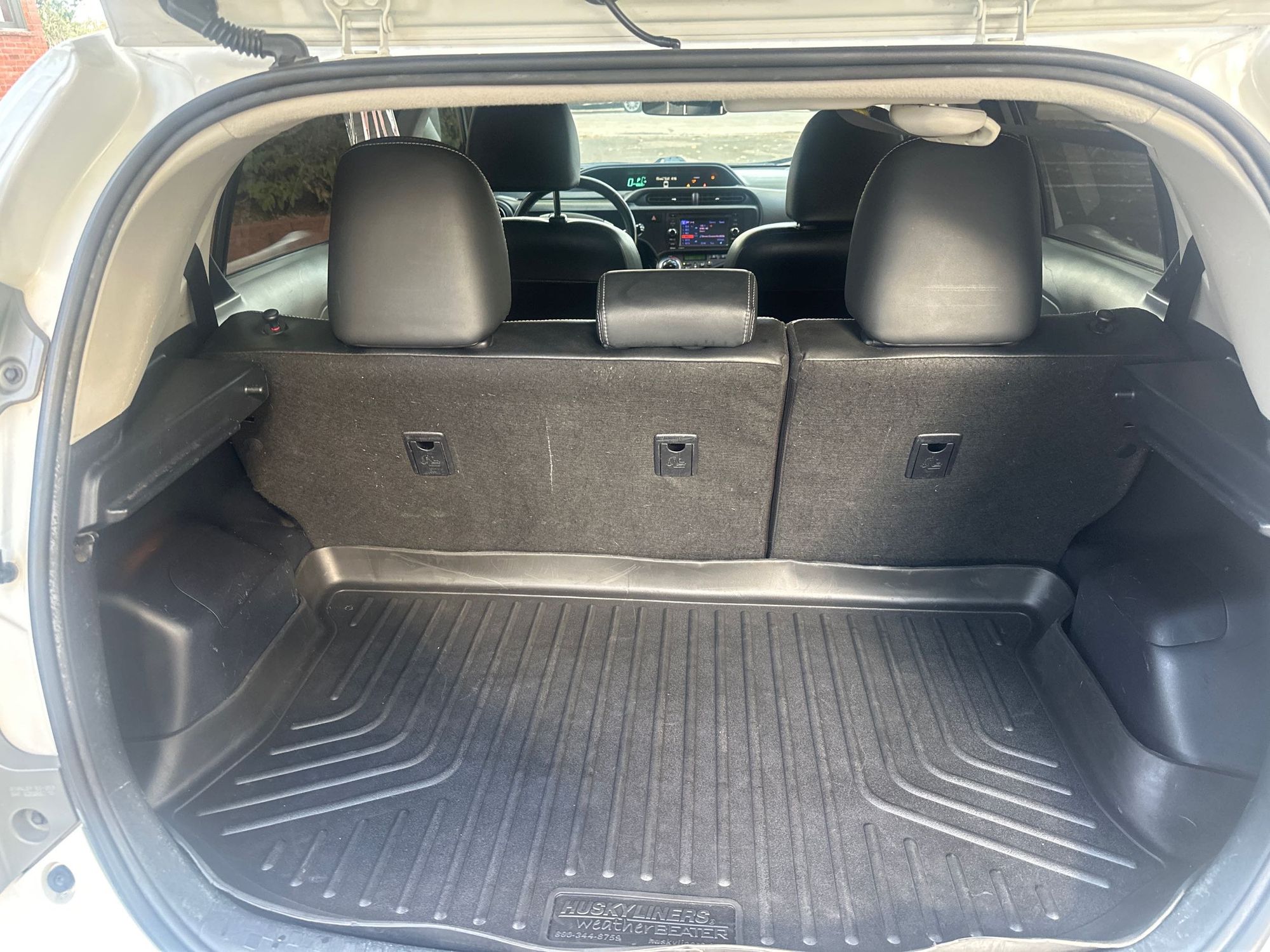 2013 Toyota Prius C Four photo 9