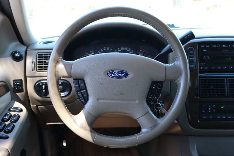 2003 Ford Explorer Eddie Bauer | Victory Motors of Colorado