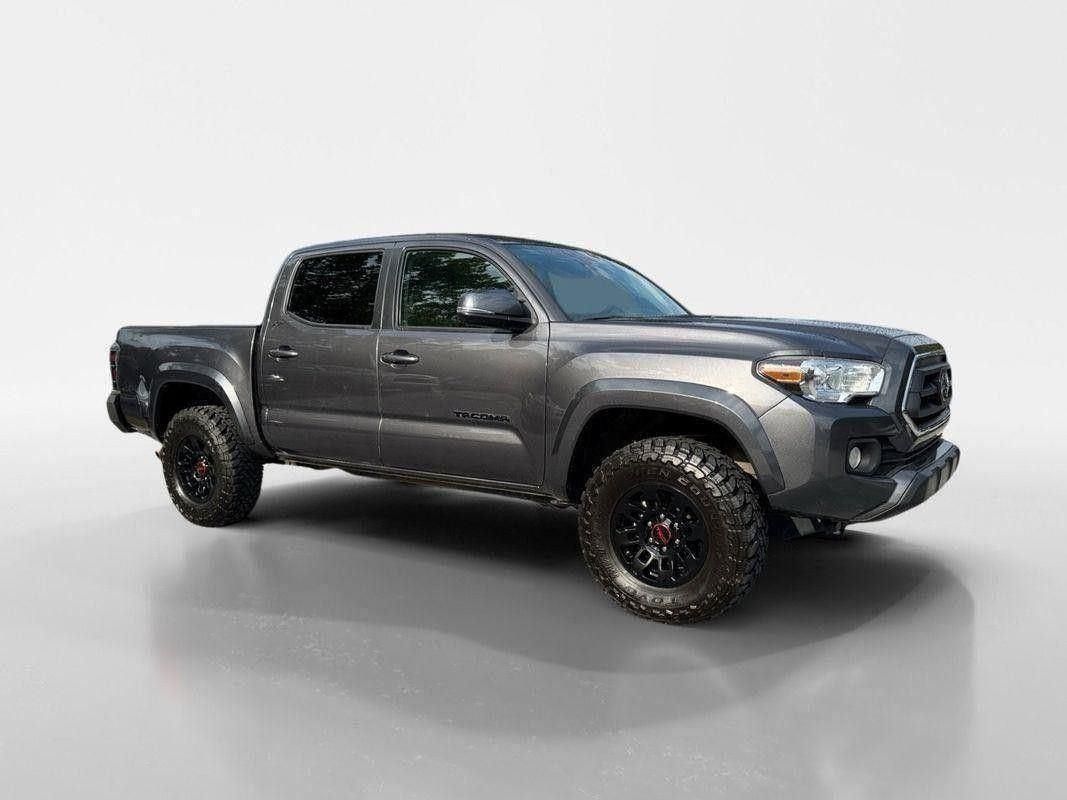 2022 Toyota Tacoma SR5 V6 photo 3