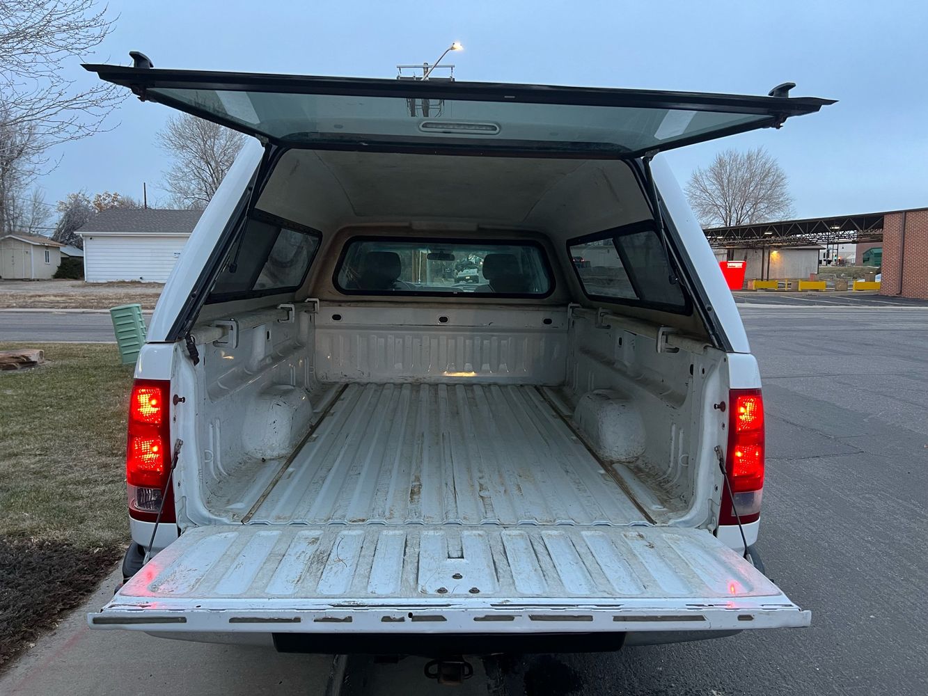 2009 GMC Sierra 1500 Work Truck photo 34