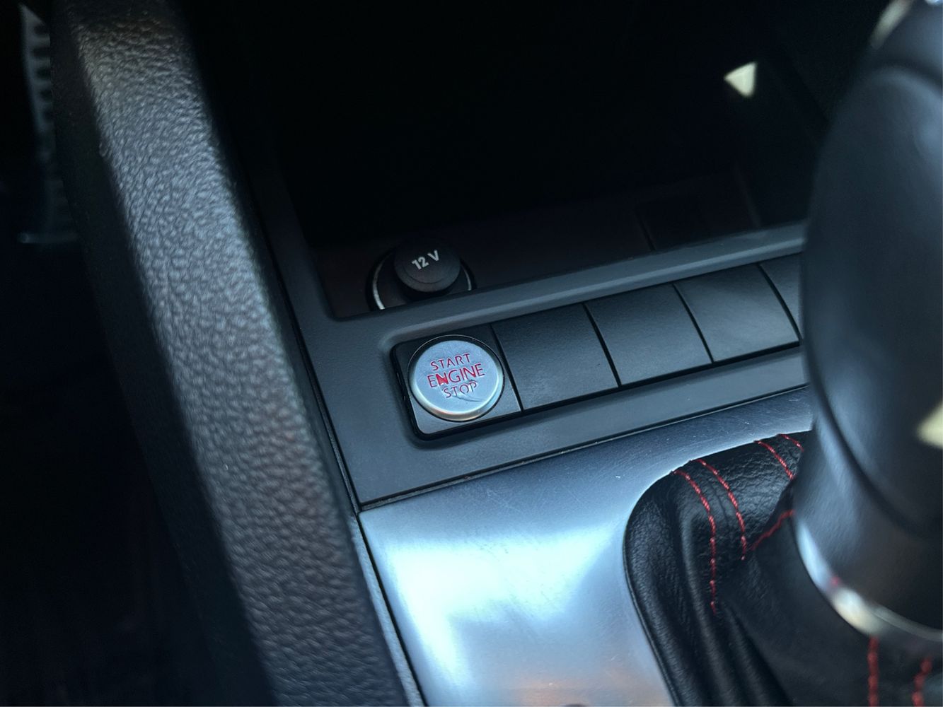 2012 Volkswagen Jetta GLI Autobahn photo 25