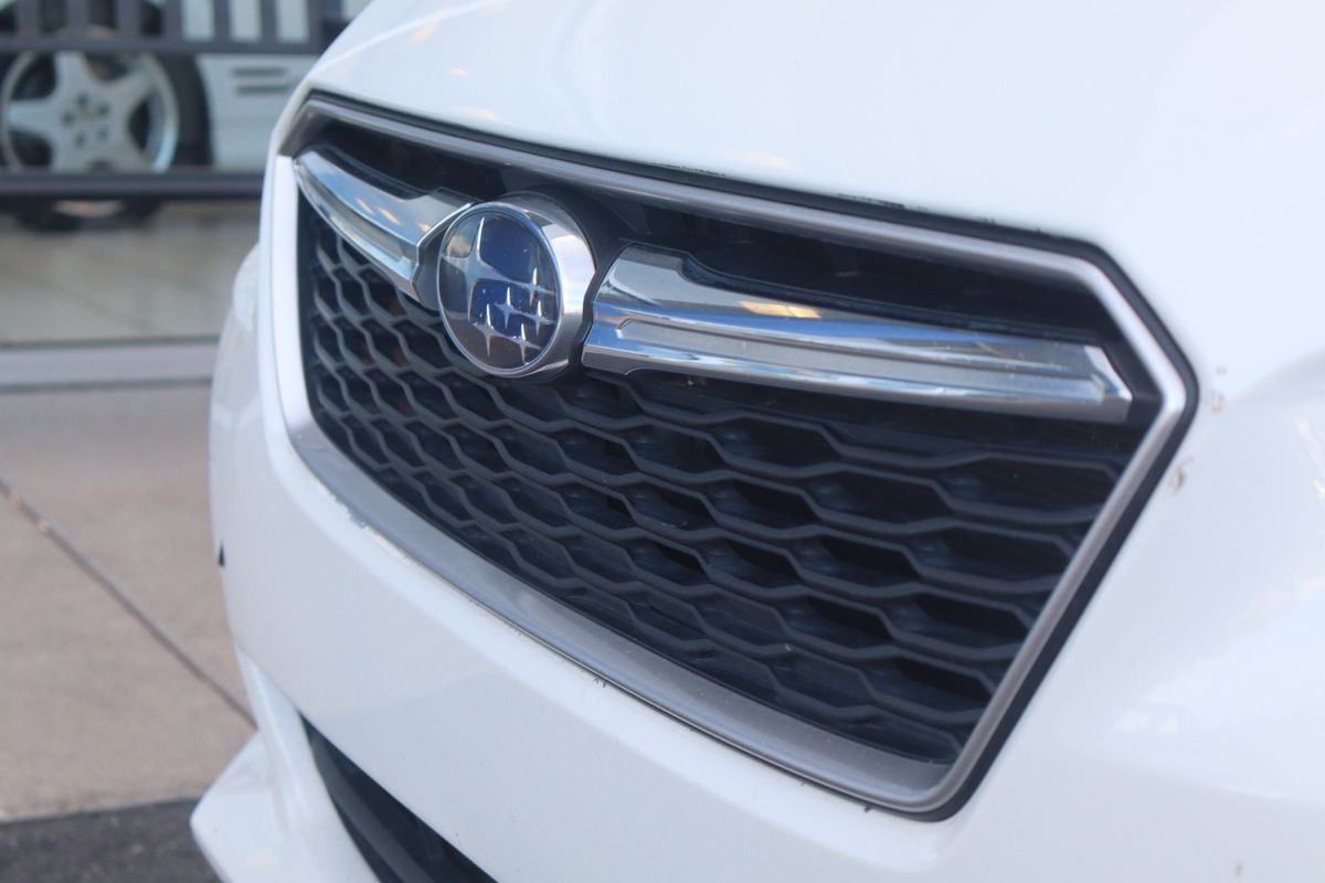 2019 Subaru Impreza 2.0i