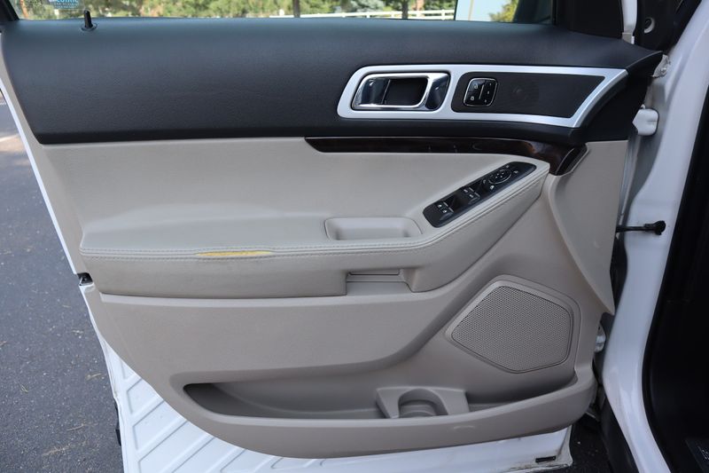 2013 ford deals explorer door panel