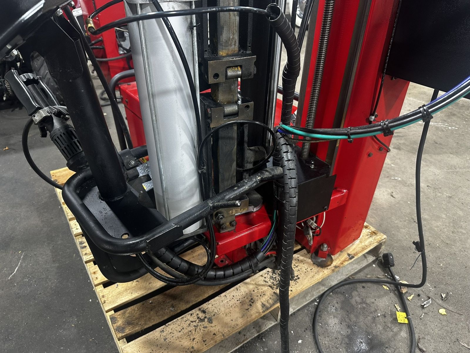 2019 Corghi Artiglio Master J 16