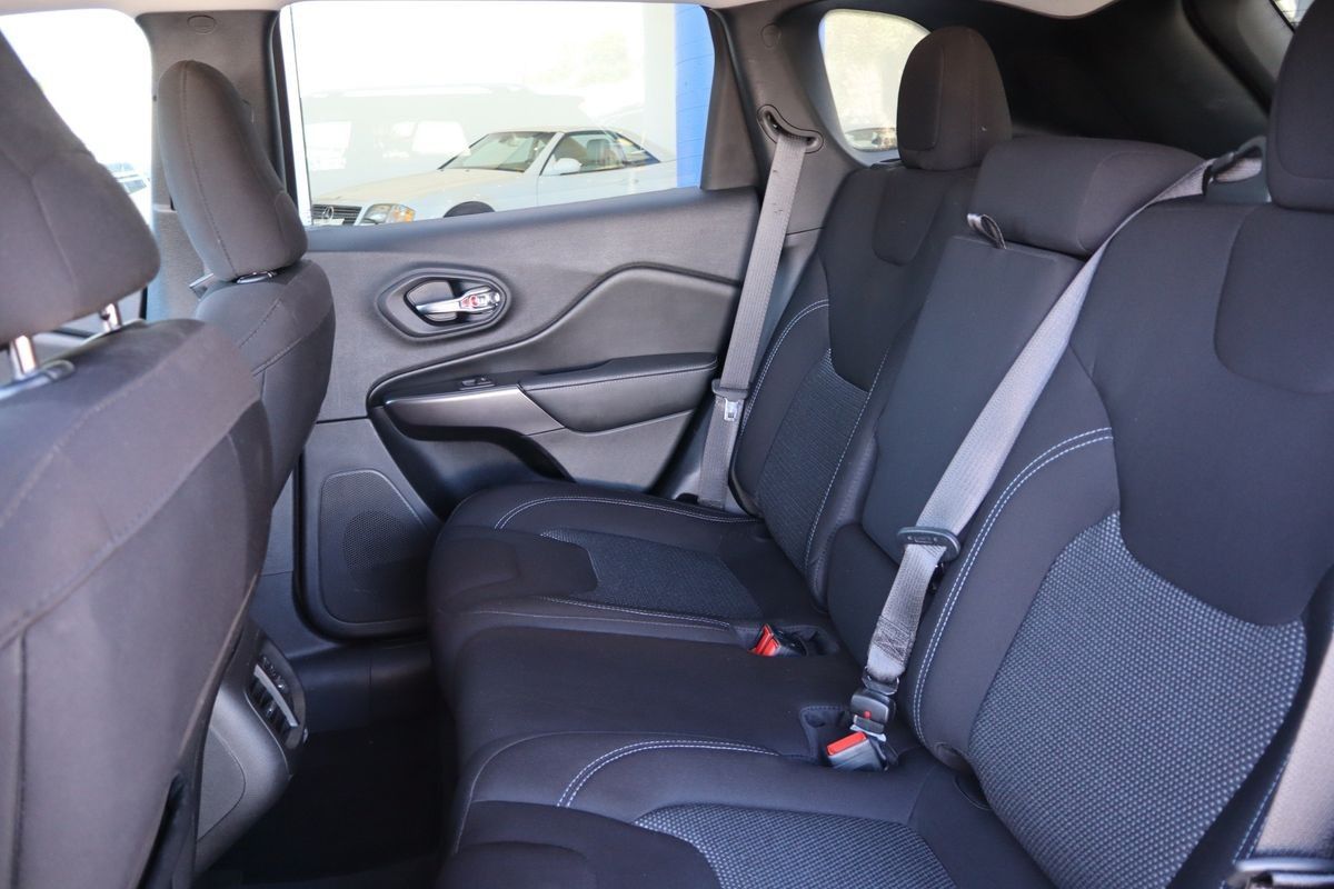 2020 Jeep Cherokee Latitude