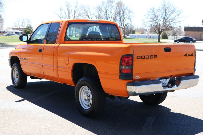 2001 Dodge Ram 1500 Photos