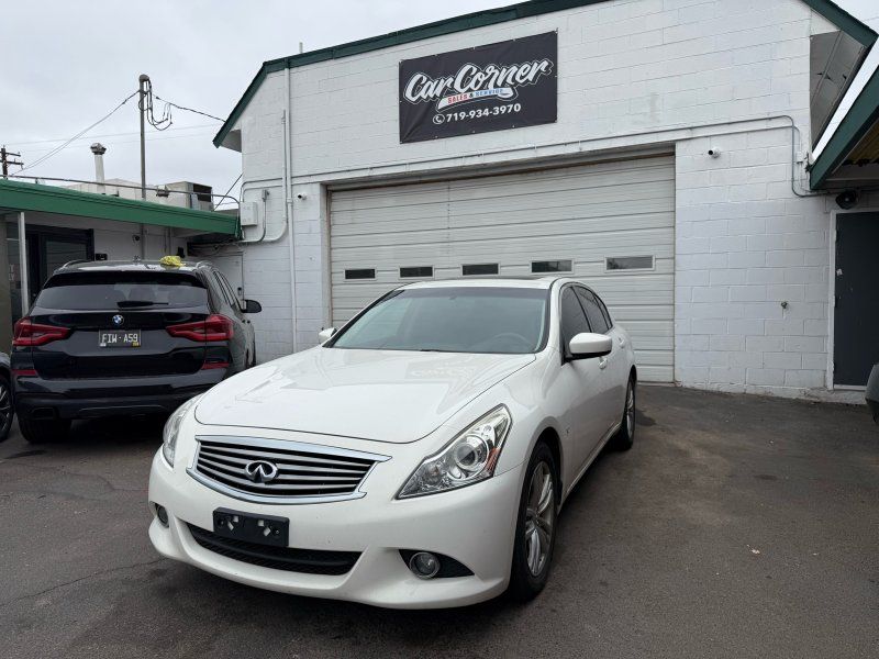 2015 INFINITI Q40 3.7's photo