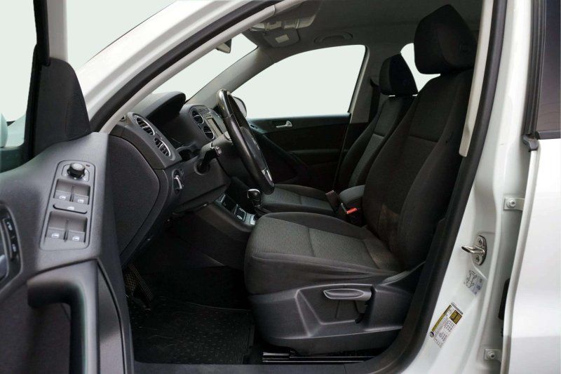 2017 Volkswagen Tiguan S - Photo 15