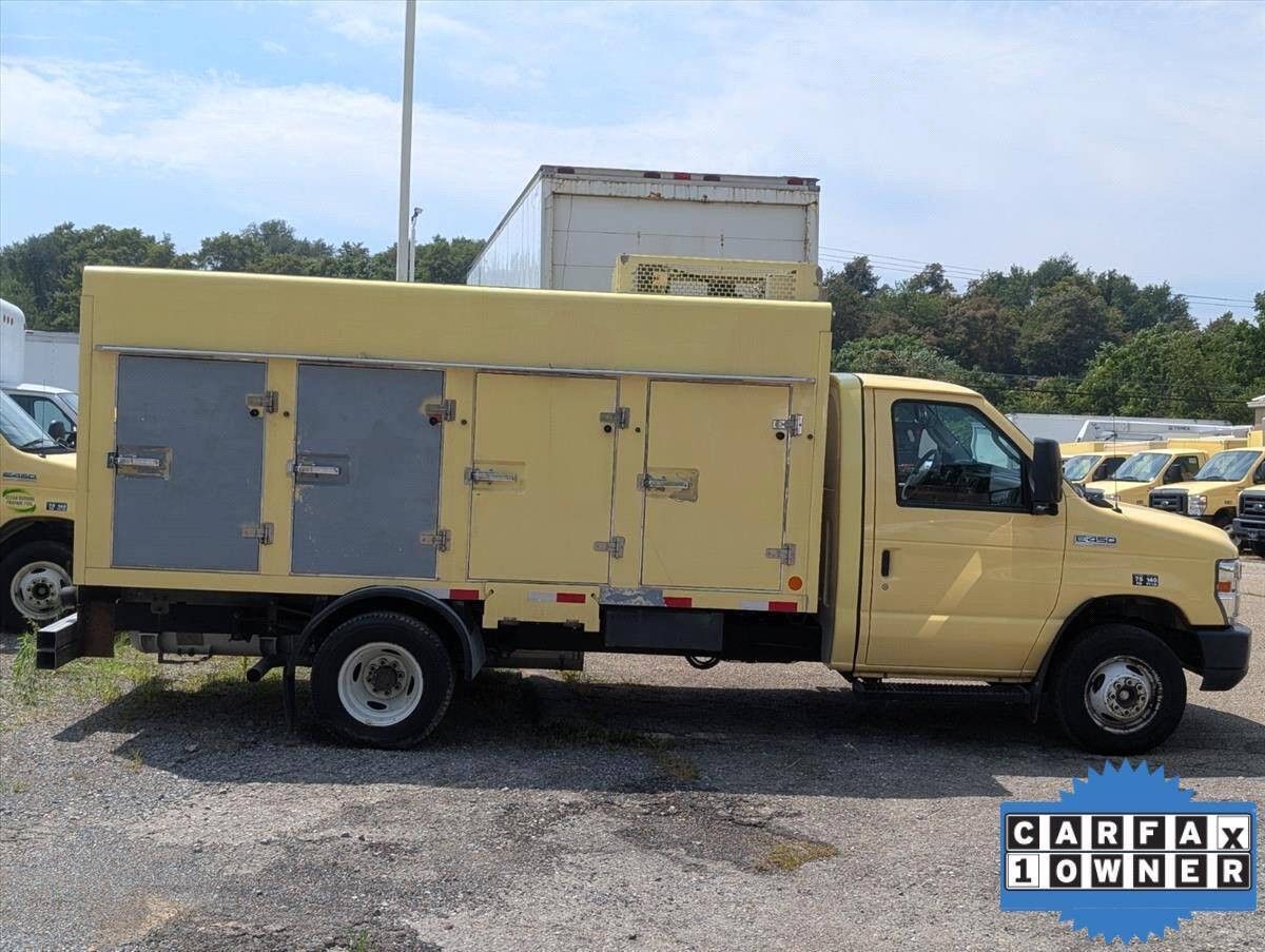 2019 Ford E-Series Chassis 4