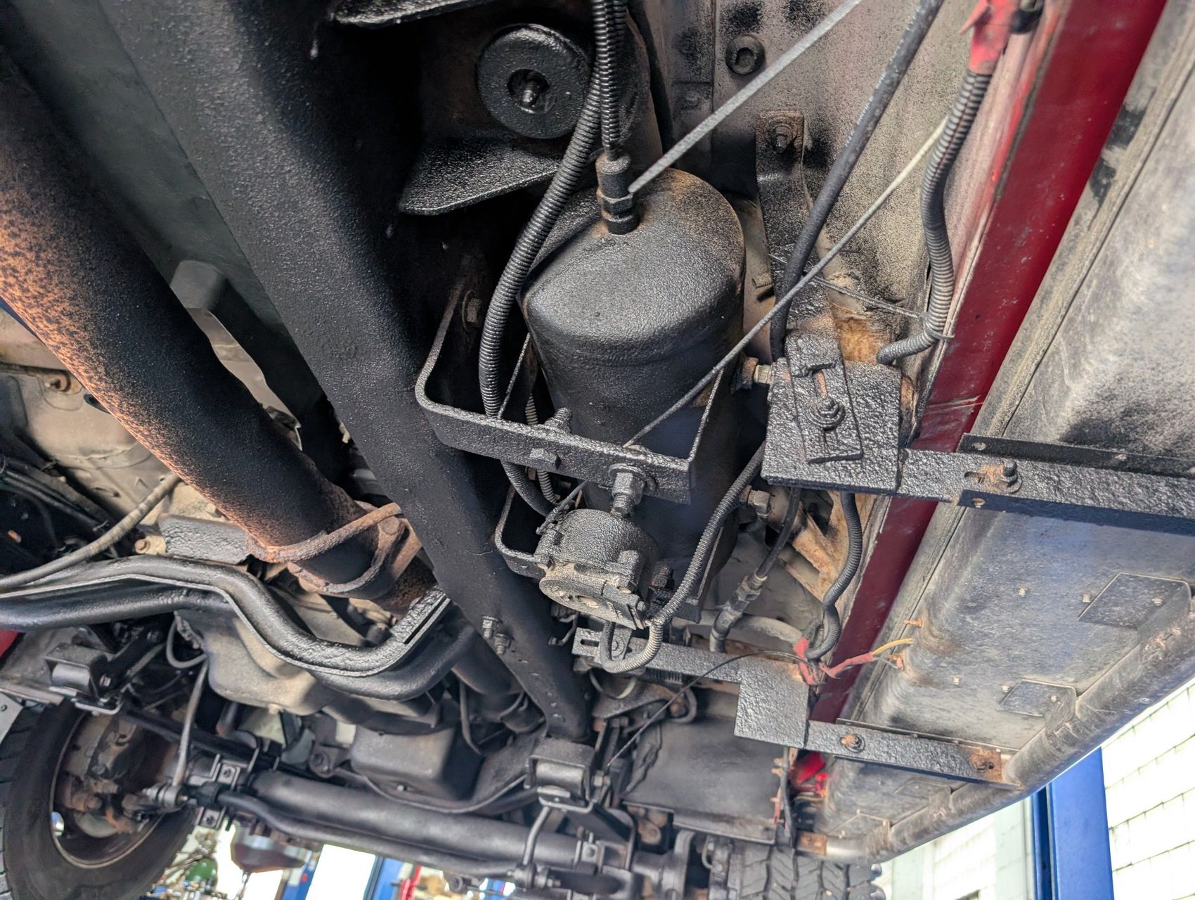2001 Ford F-550 274