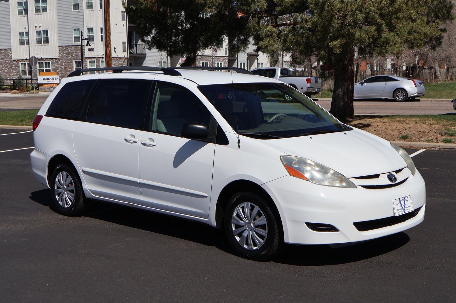 2008 Toyota Sienna LE 7-Passenger | Victory Motors of Colorado