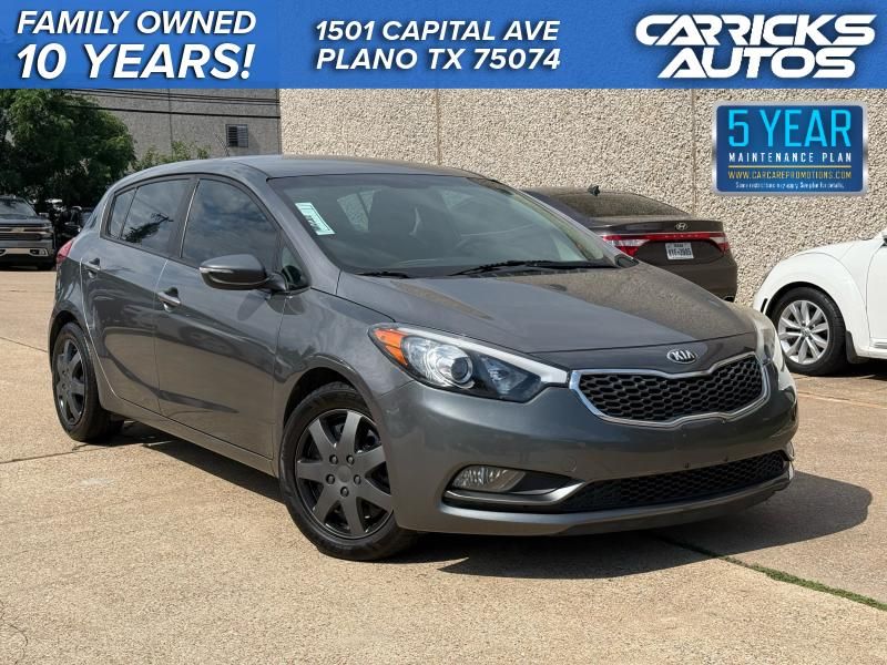 2016 Kia Forte LX AT's photo