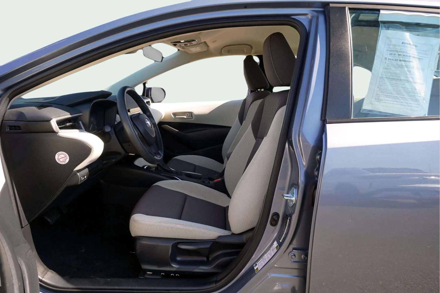2024 Toyota Corolla LE photo 14