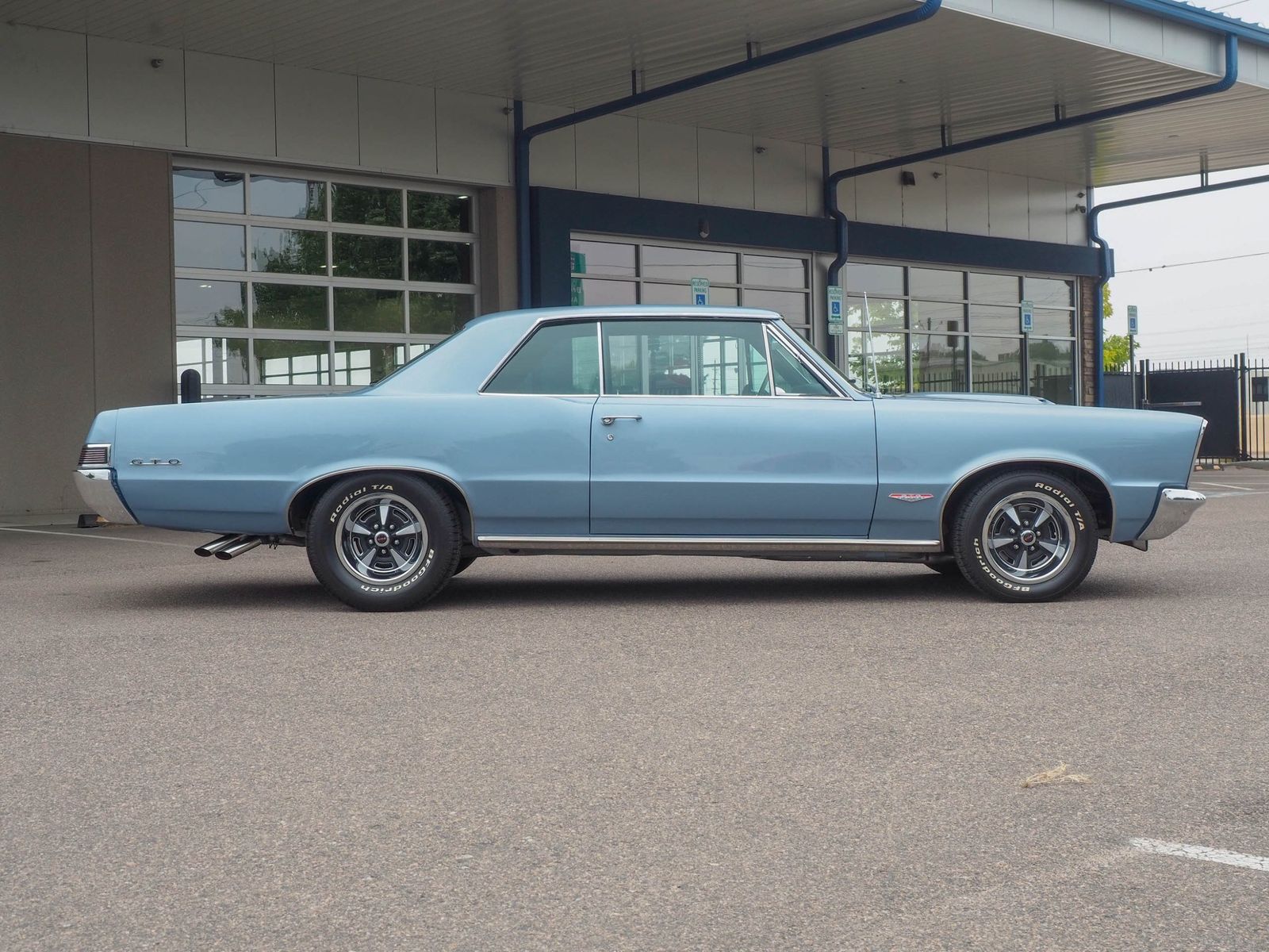 1965 Pontiac GTO 9