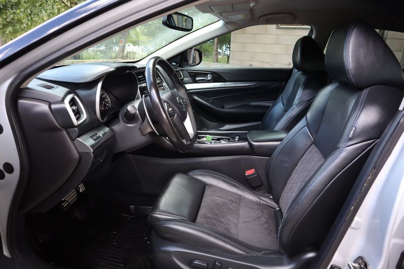 2017 Nissan Maxima 3.5 SR | Victory Motors of Colorado