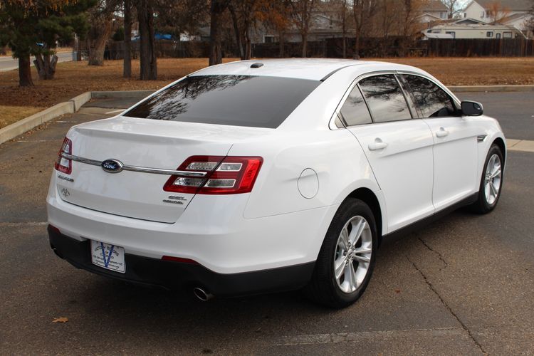 2013 Ford Taurus SEL | Victory Motors of Colorado