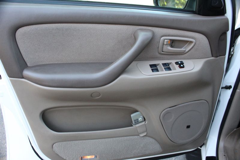 2004 Toyota Tundra Limited | Victory Motors of Colorado