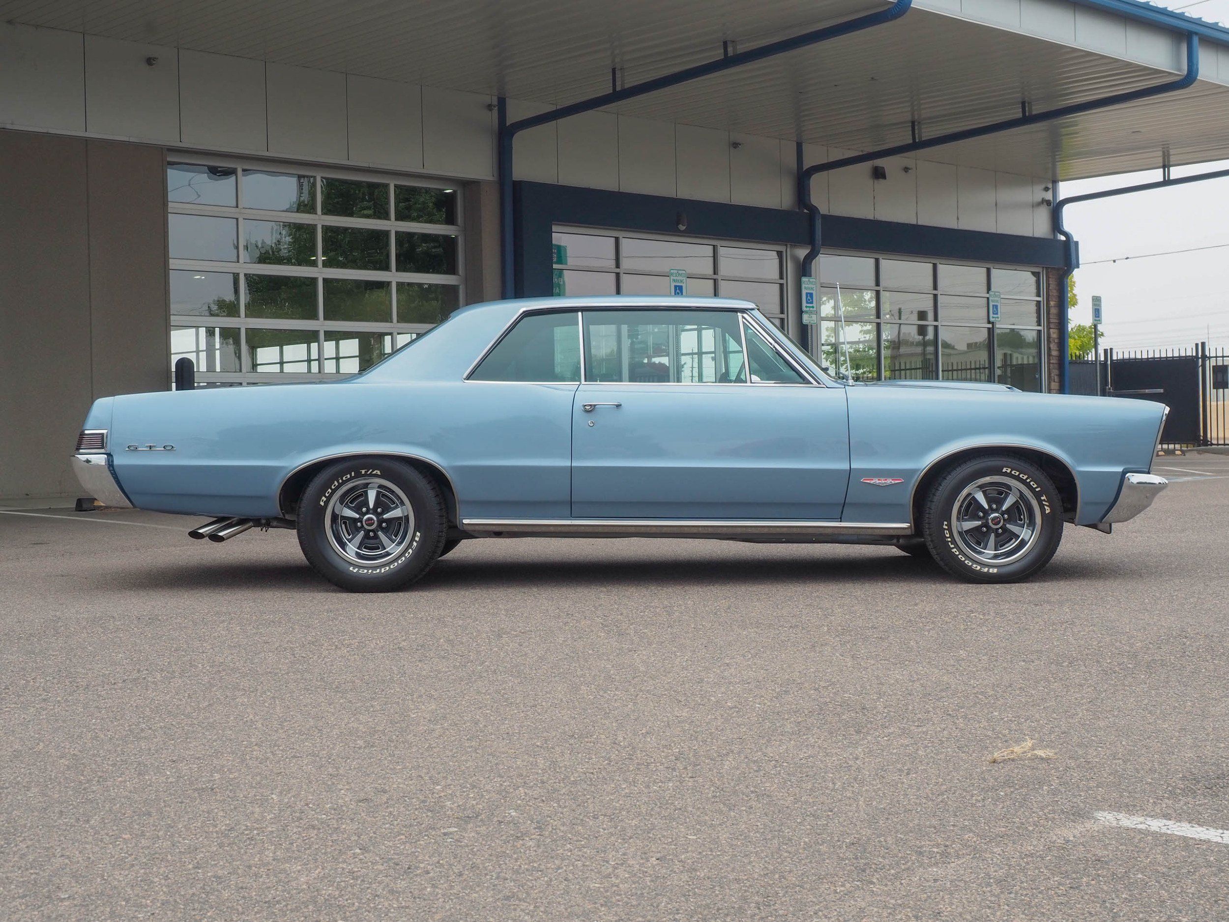1965 Pontiac GTO Blue 